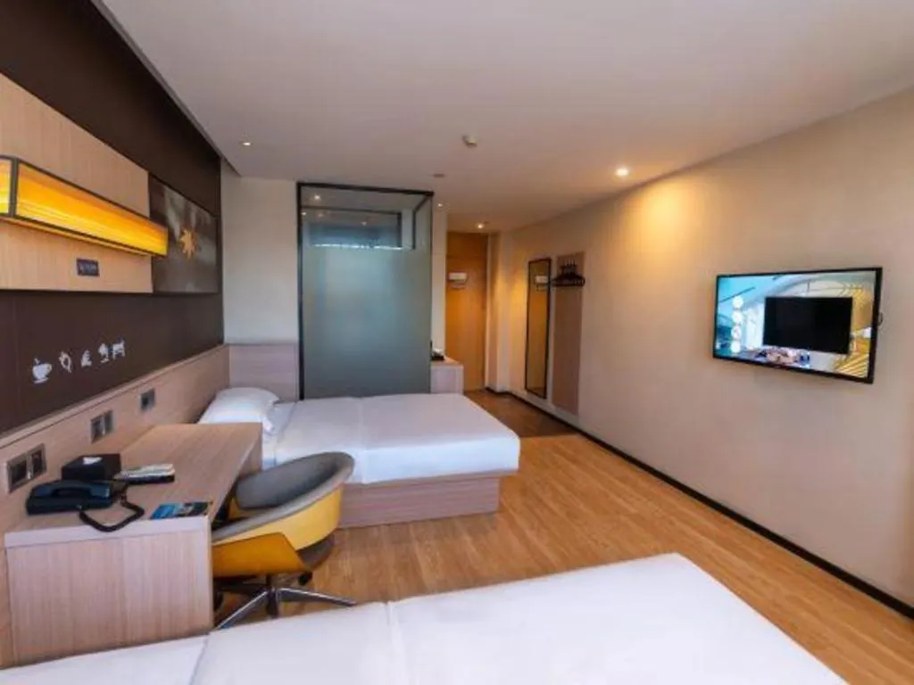 Iu Hotel Zhengzhou Wenhua Road Sanquan Road Branch