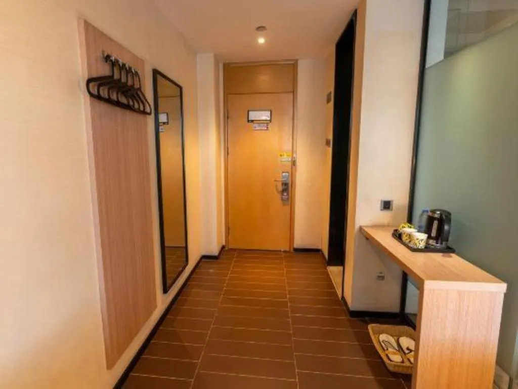 Iu Hotel Zhengzhou Wenhua Road Sanquan Road Branch
