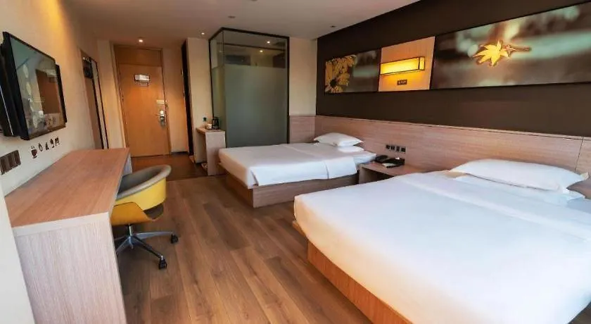 Iu Hotel Zhengzhou Wenhua Road Sanquan Road Branch